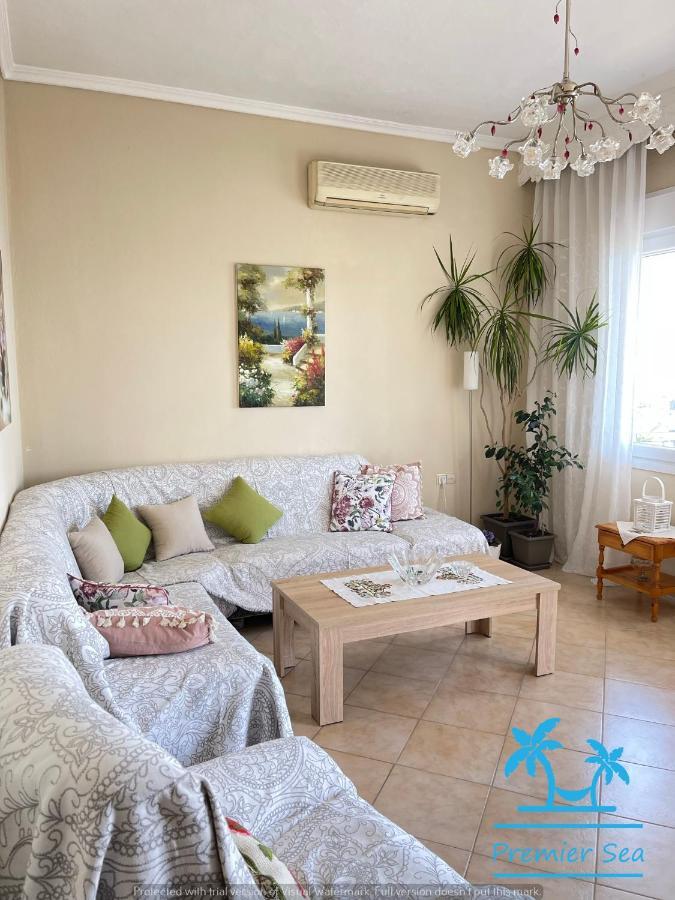 Oikos Poseidonas Apartment Palaiontsiflikion Exterior photo